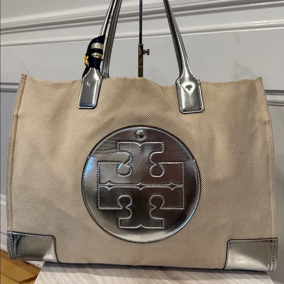 Tory Burch Tote Ella Canvas Silver Cream Logo Bag - Picture 5 of 17